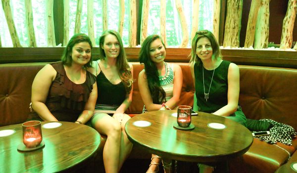 Some of the bloggers at mcgettigan's Madinat Jumeirah