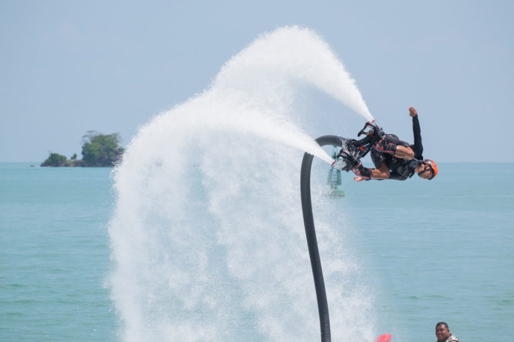 Water sports to try in Hong Kong - ENTERTAINER App